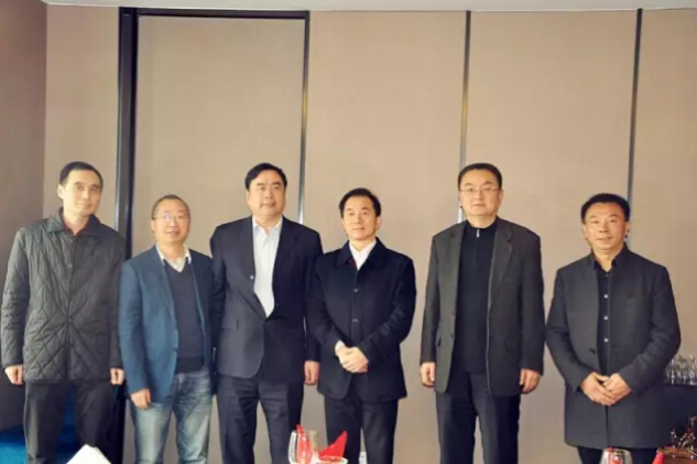 4-王明云、王珩、孫明陪同趙振元董事長(zhǎng)接待陳放副主席一行.jpg